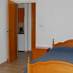Apartment Kanalli Pomos