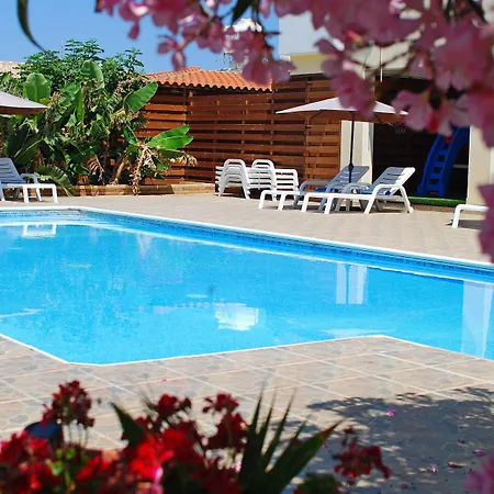 Apartman Kanalli Pomósz
