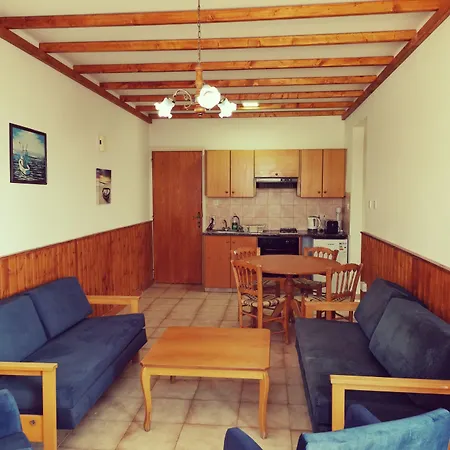 Kanalli Apartman Pomósz